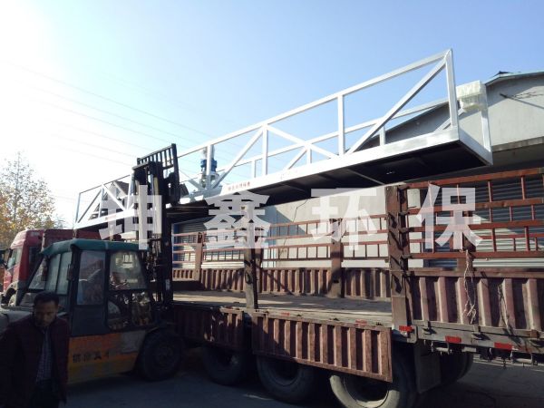 刮泥機(jī)