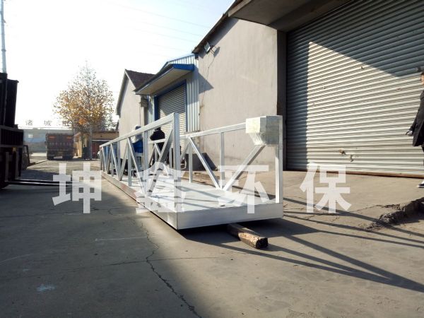 刮泥機